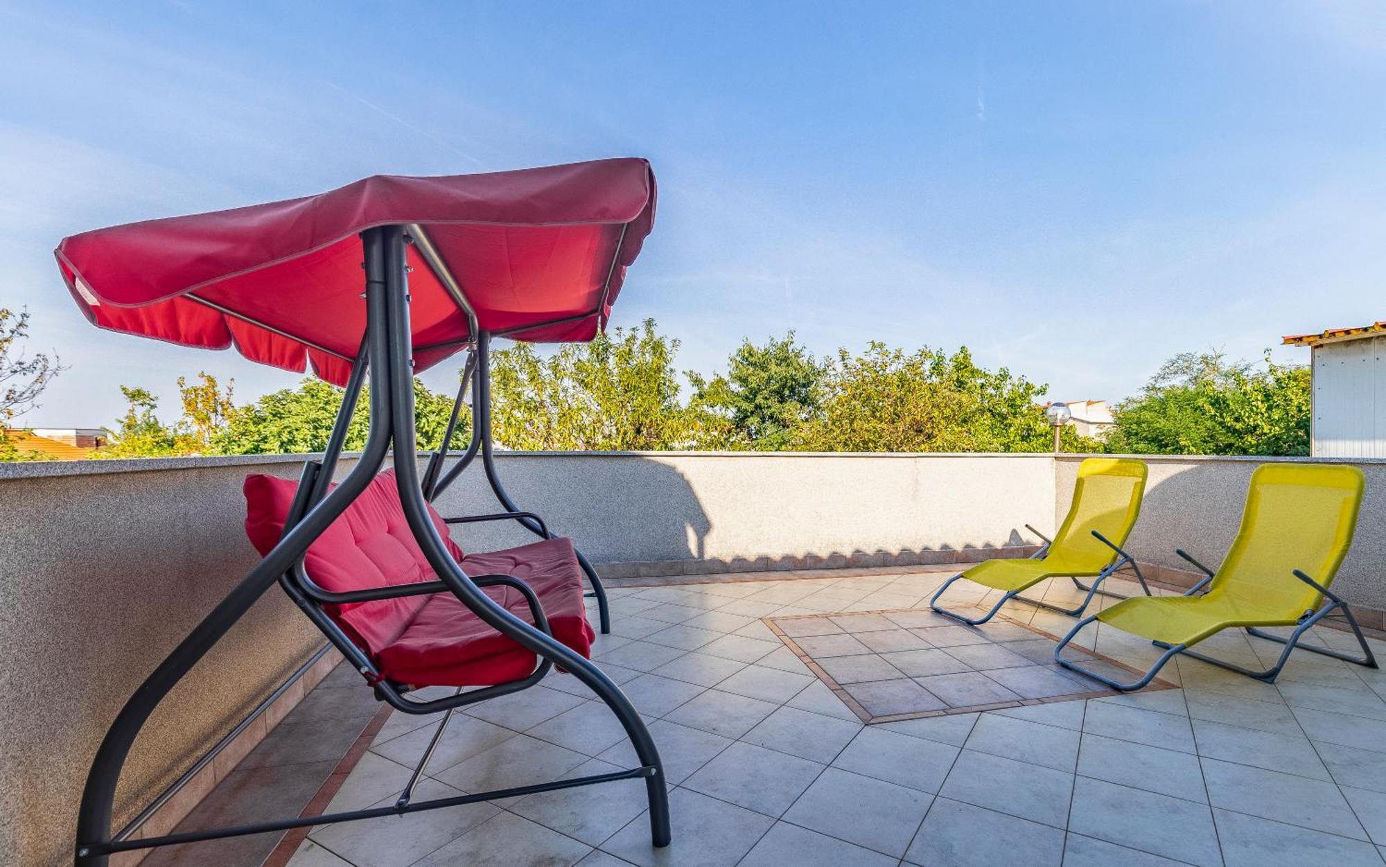 All Seasons Apartment Пула Экстерьер фото