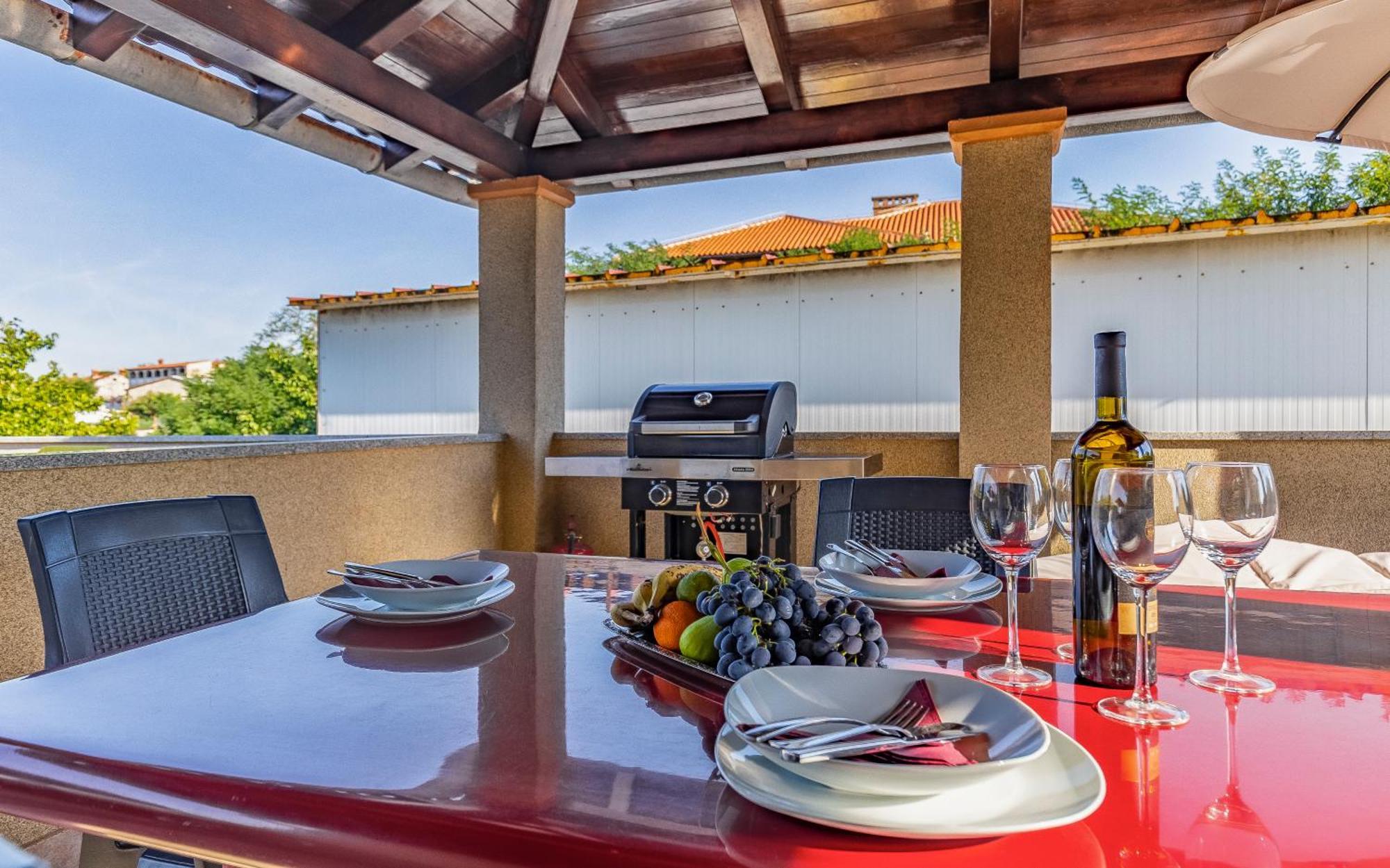 All Seasons Apartment Пула Экстерьер фото